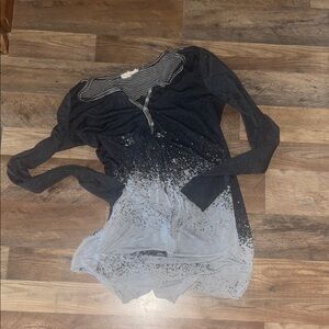 Buckle Gilded Intent Black and Gray Long Sleeve Tunic Slub top size Small